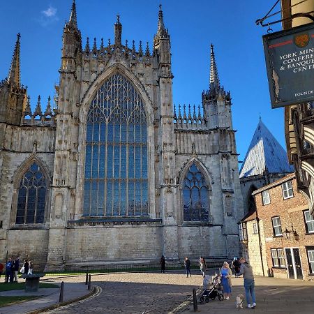 York Minster View Villa Dış mekan fotoğraf