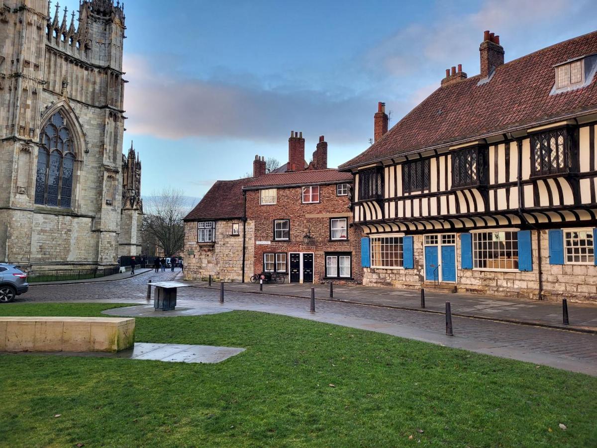 York Minster View Villa Dış mekan fotoğraf
