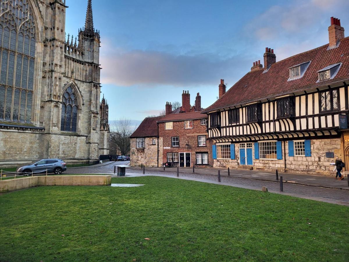 York Minster View Villa Dış mekan fotoğraf