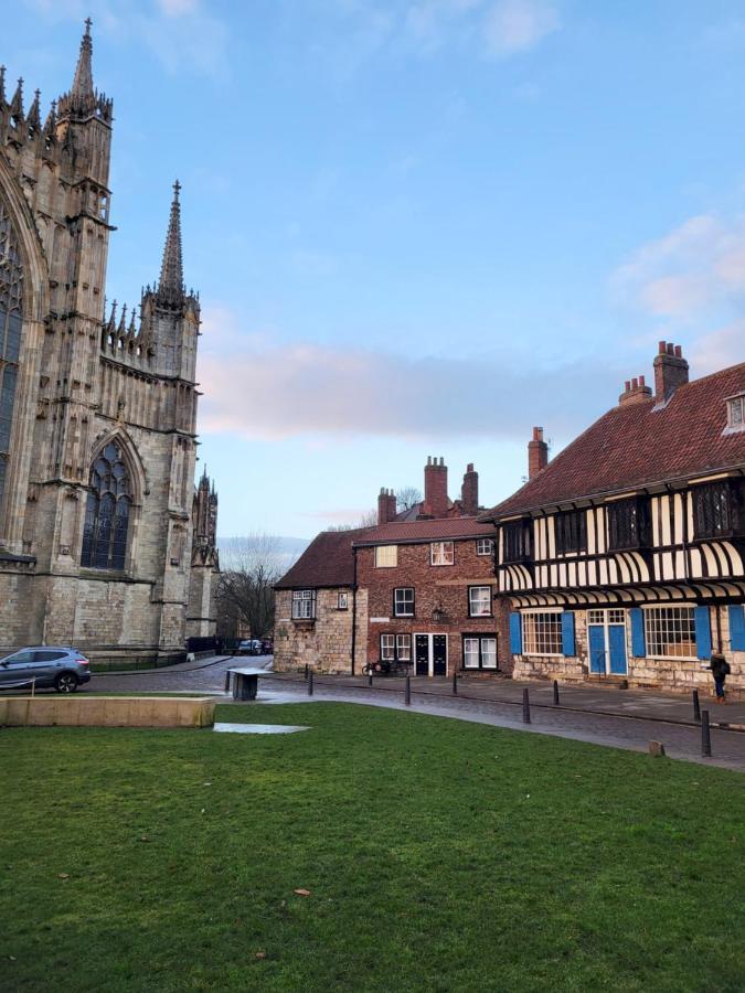 York Minster View Villa Dış mekan fotoğraf
